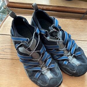 Chaco Men's Black and Blue Athletic Shoes